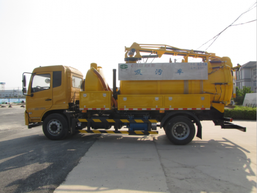 清淤垃圾车